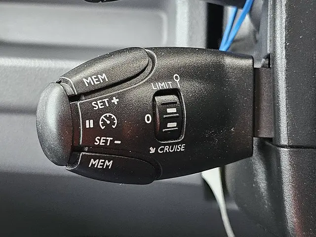 Peugeot Expert 2.0 2021 Diesel 12