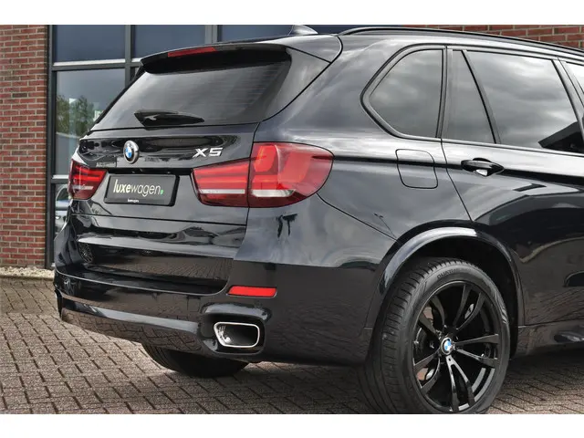 BMW X5 xDrive30d M-Sport 2014 Diesel 22