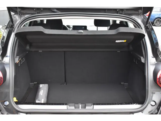 Dacia Sandero Stepway TCe 90 Comfort 2023 Benzine 14