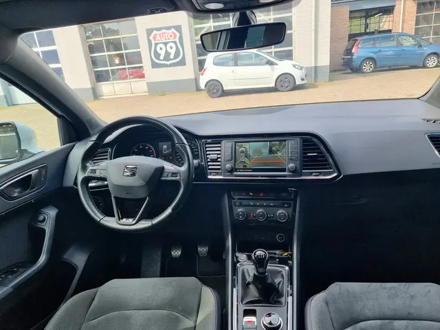 SEAT Ateca 1.4 EcoTSI Xcellence 2018 Benzine 15