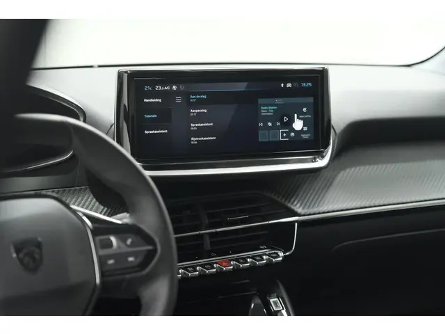 Peugeot 208 PureTech 100 Allure 2024 Benzine 55