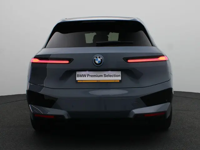 BMW iX xDrive40 2024 Elektrisch 5