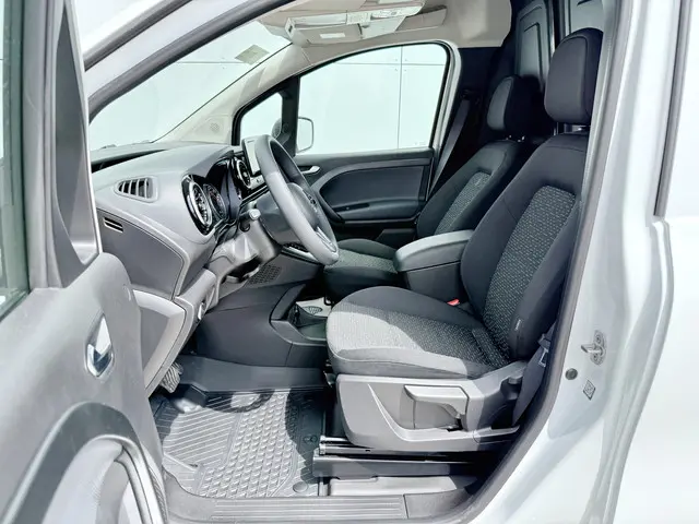 Mercedes-Benz eCitan 112 Pro 2025 Elektrisch 7