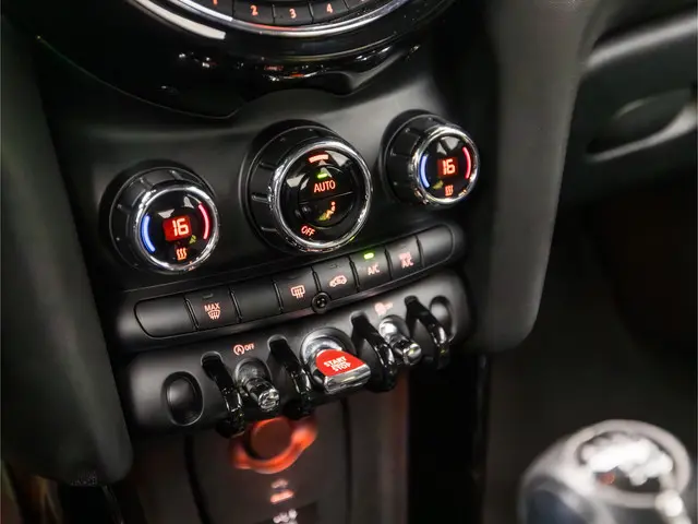 MINI Cooper Mini 1.5 Chili Sport 2020 Benzine 9
