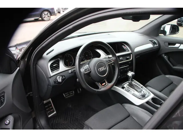 Audi A4 Avant 1.8 TFSI Pro Line S 2013 Benzine 6