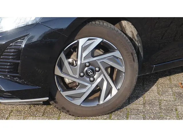 Hyundai i20 1.0 T-GDI Comfort Automaat 2024 Benzine 7
