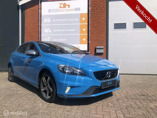 Volvo V40