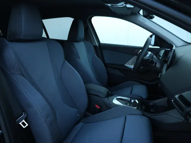 BMW 1 Serie 120 M Sport Design Edition 2025 Benzine 20