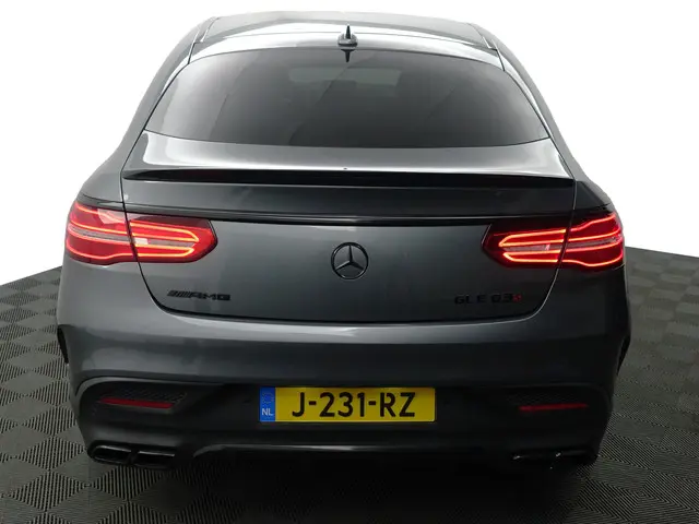 Mercedes-Benz GLE Coupé AMG 63 S 4MATIC 2017 Benzine 40