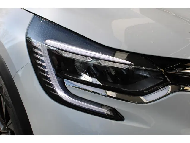 Renault Captur 1.0 TCe 90 Techno 2024 Benzine 18
