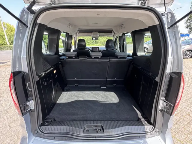 Renault Kangoo 1.3 TCe 100 Luxe L1 2022 Benzine 16