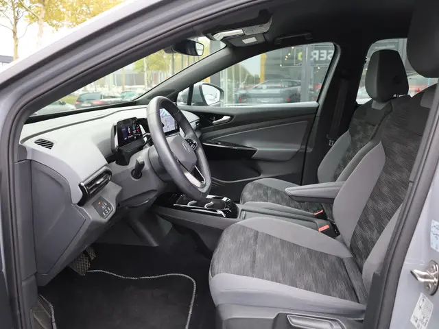 Volkswagen ID.4 Pure 52 kWh 2022 Elektrisch 24