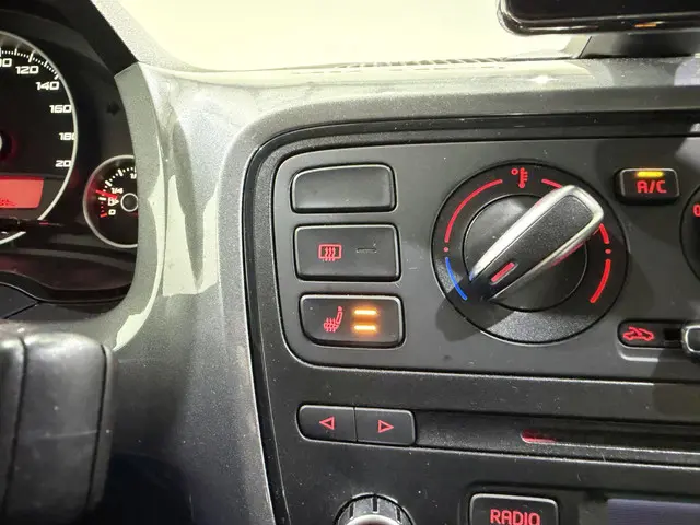 SEAT Mii 1.0 i-Tech Navi/Airco 2015 Benzine 13