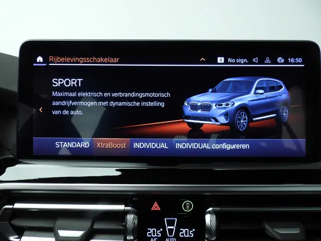 BMW X3 xDrive30e 2023 Hybride Benzine 35