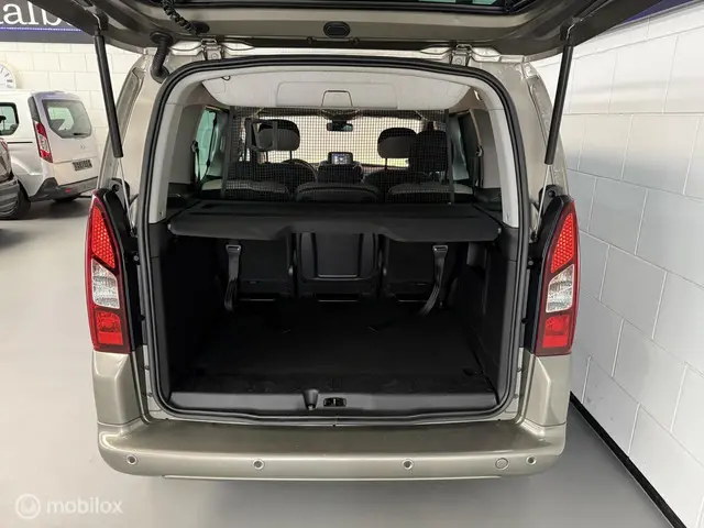Citroën Berlingo combi 1.6 VTi XTR 2014 Benzine 23