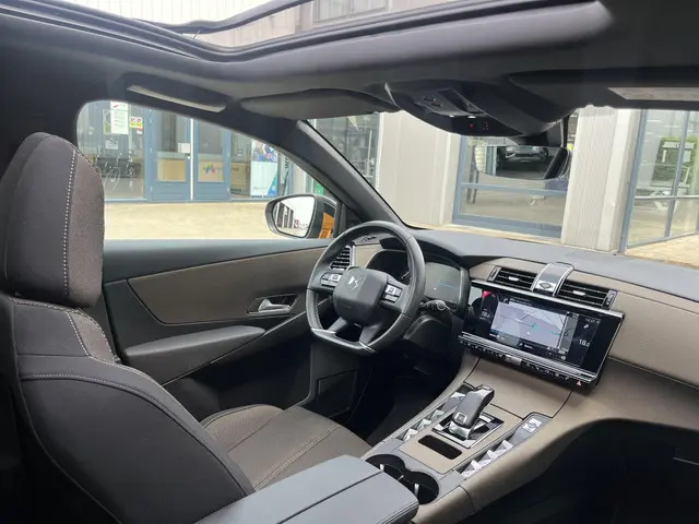 DS DS 7 Crossback 1.2 PureTech So Chic 2021 Benzine 68
