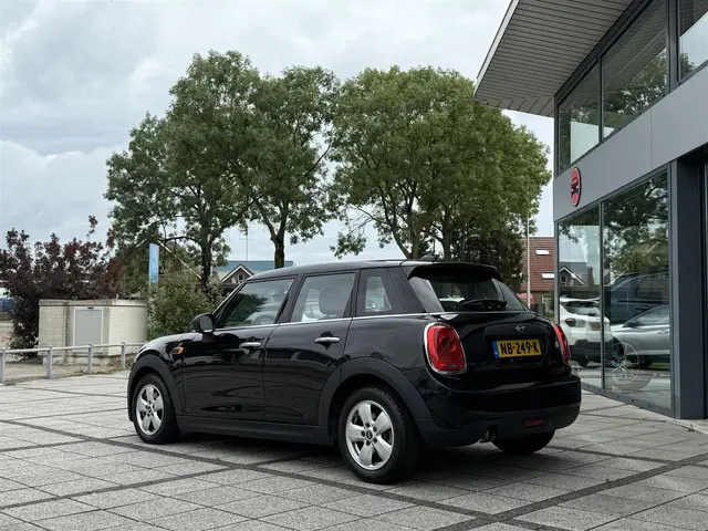 MINI One Mini 1.5 D Salt Business Navi | Airco | 2016 Diesel 4