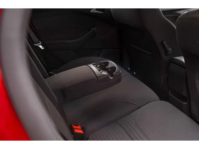 Ford Focus 1.5 Titanium|Navi|Cruise|Pdc 2017 Benzine 28