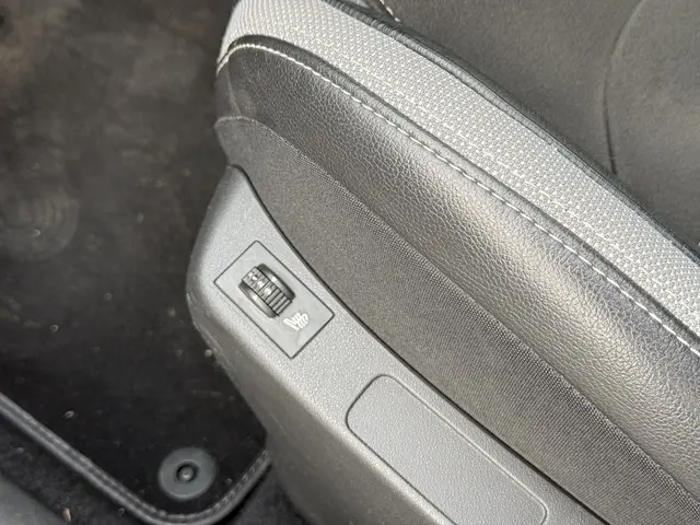 DS DS 4 Crossback 1.2 PureTech Chic 2018 Benzine 35