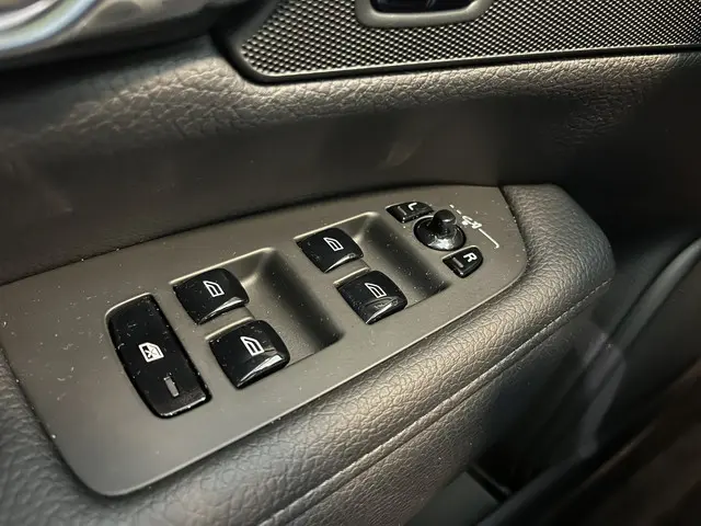 Volvo S90 T5 Momentum Intro Line 2017 Benzine 30