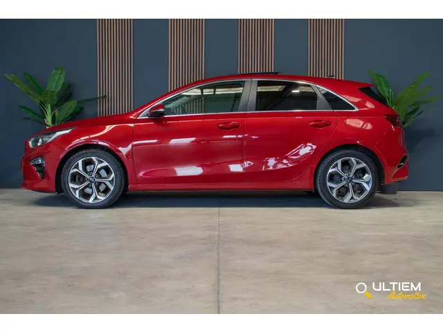 Kia Ceed 1.0 T-GDi ExecutiveLine 2019 Benzine 6