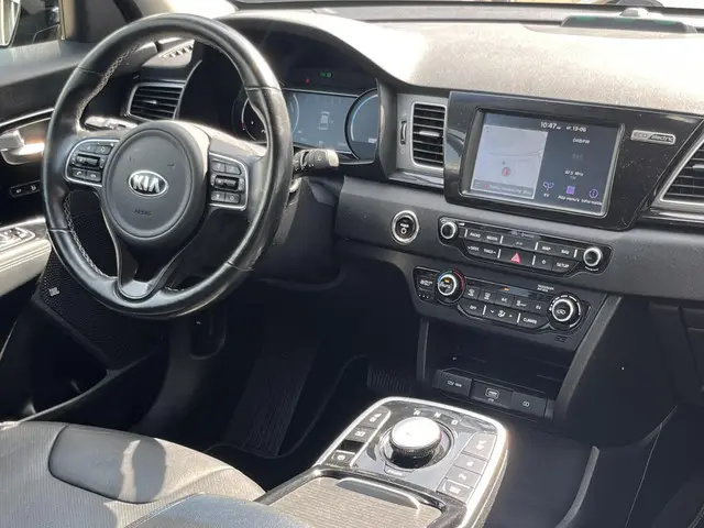 Kia e-Niro ExecutiveLine 64 kWh 2019 Elektrisch 74