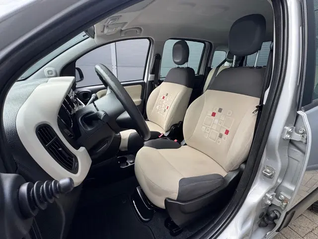 Fiat Panda 1.2 Lounge / Airco 2016 Benzine 6