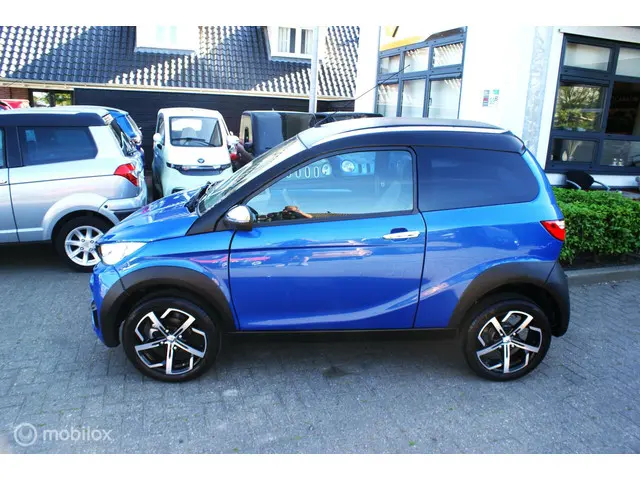 Aixam eCrossover Brommobiel Premium 2023 Elektrisch 2