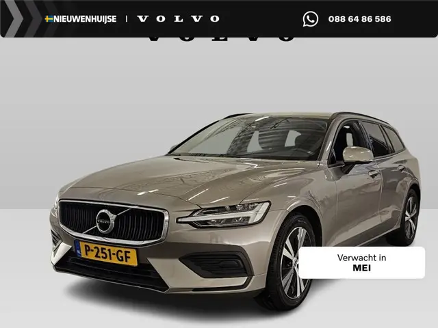 Volvo V60 2.0 B3 Essential Edition 2022 Benzine