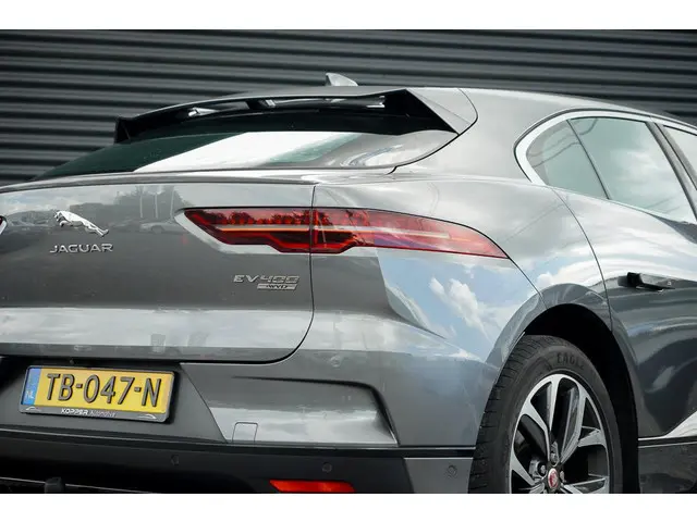 Jaguar I-PACE EV400 HSE 90 kWh 2018 Elektrisch 42