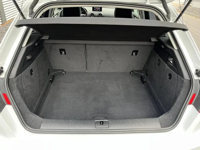 Audi A3 Sportback 1.2 TFSI S-line Sport 2016 Benzine 24