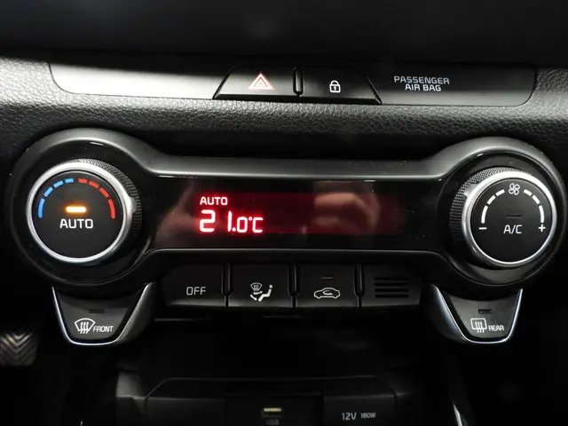 Kia Stonic 1.0 T-GDi DynamicPlusLine 2021 Benzine 6