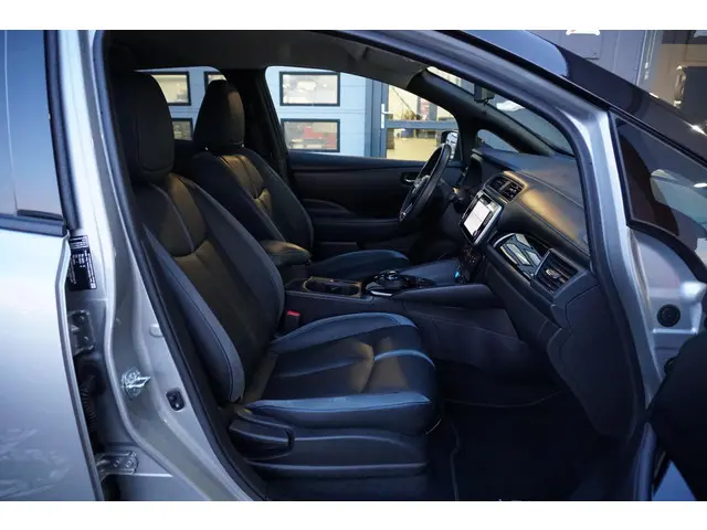 Nissan Leaf Tekna 39 kWh 2024 Elektrisch 9