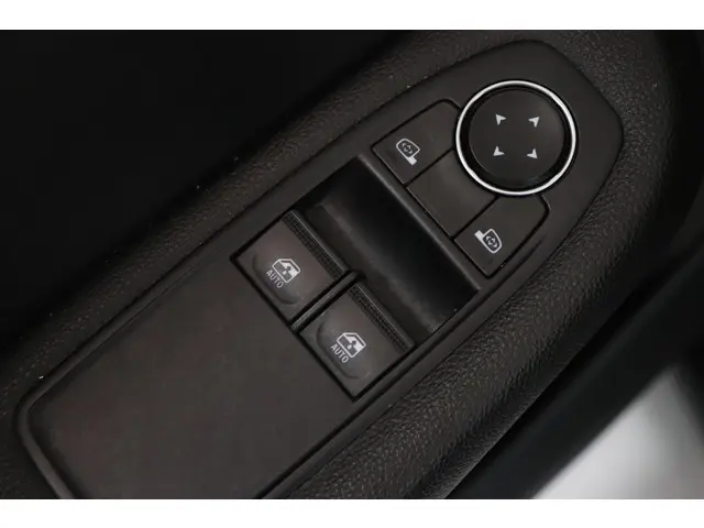 Renault Clio 1.0 TCe Bi-Fuel Zen 2021 LPG/Gas 23