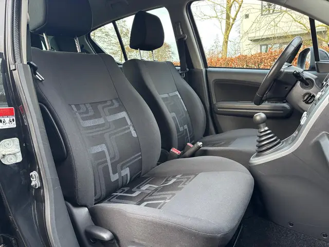 Suzuki Splash 1.0 VVT Exclusive EASSS 2012 Benzine 15