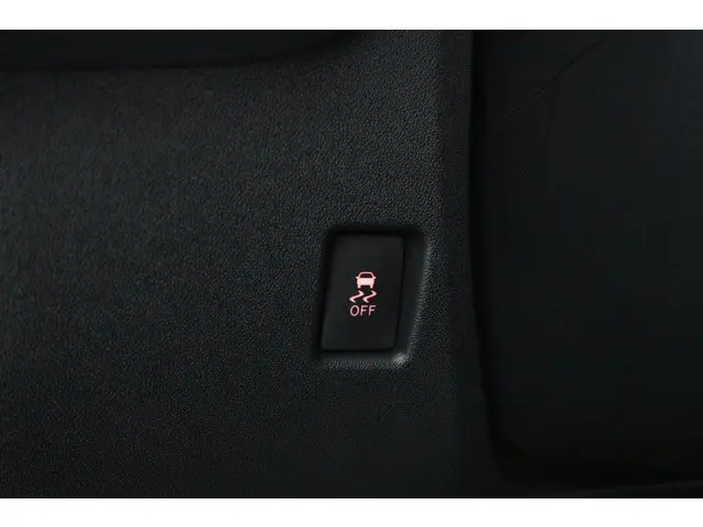 Toyota Aygo 1.0 VVT-i x-play 2021 Benzine 37