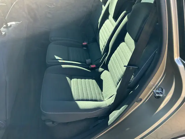 Renault Grand Scénic 1.2 TCe Limited 2015 Benzine 9