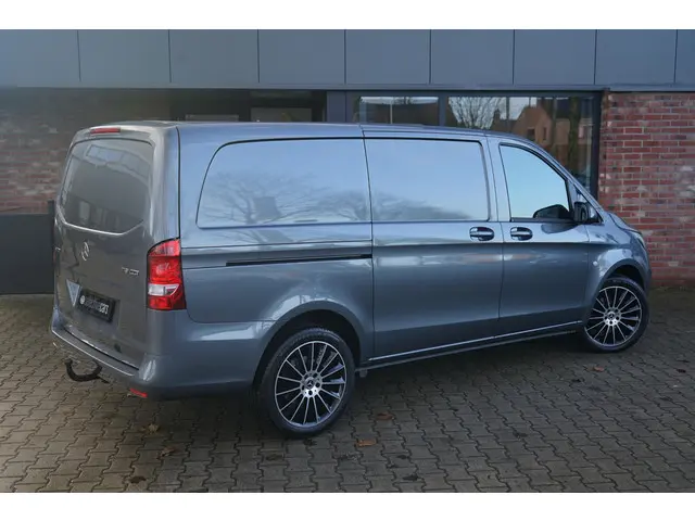 Mercedes-Benz Vito 116 CDI Lang 2020 Diesel 22