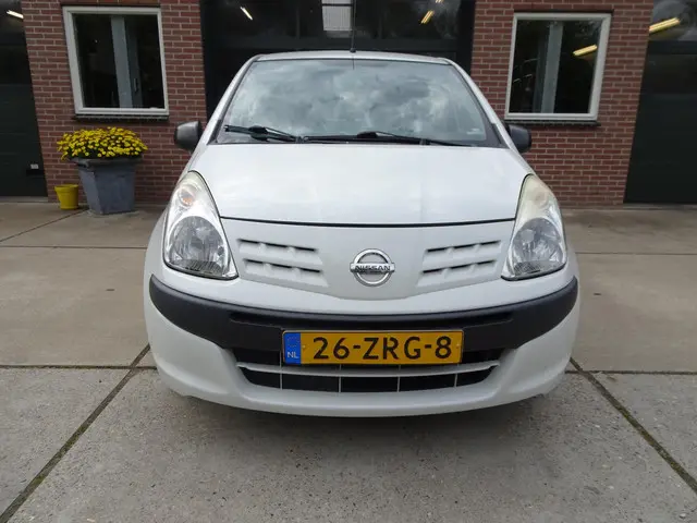 Nissan Pixo 1.0 Visia 2013 Benzine 2