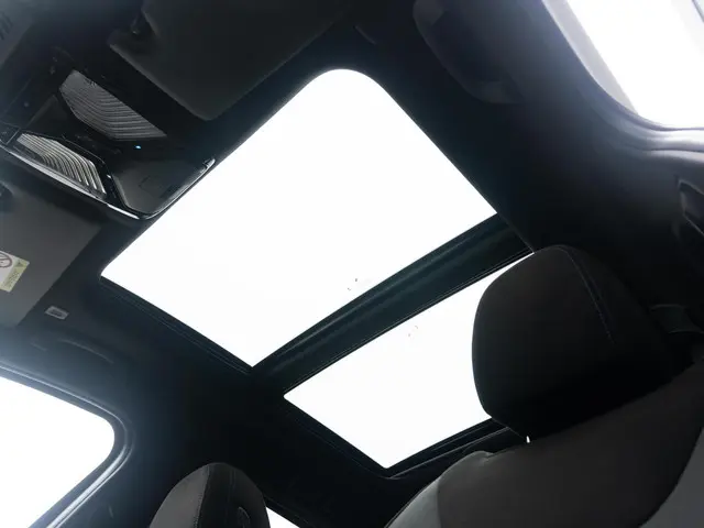 BMW 3 Serie Touring 330e 2025 Hybride Benzine 34