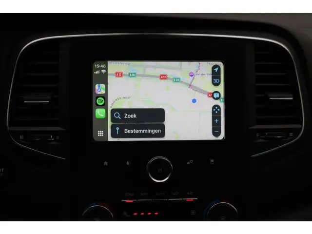 Renault Mégane Estate 1.3 TCe Limited 2019 Benzine 44