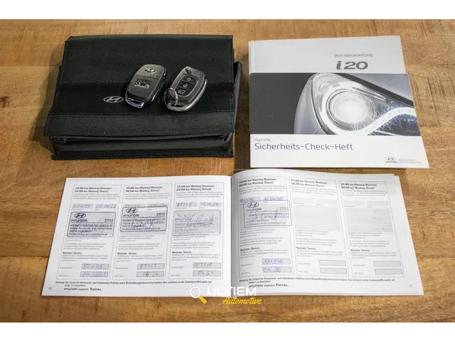 Hyundai i20 1.2 HP i-Motion Premium 2015 Benzine 20