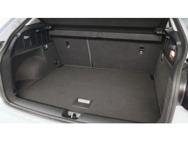 Audi Q2 30 TFSI 110pk Pro Line 2022 Benzine 38