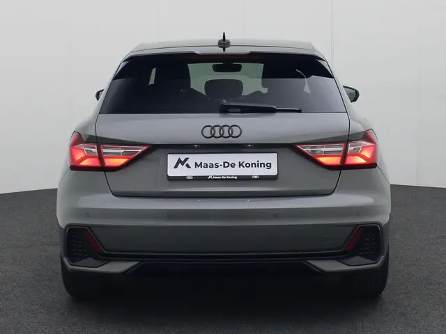 Audi A1 Sportback 25 TFSI/95PK S Line 2020 Benzine 30