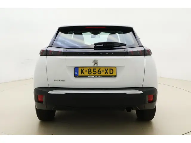 Peugeot 2008 1.2 PureTech Active 2021 Benzine 11