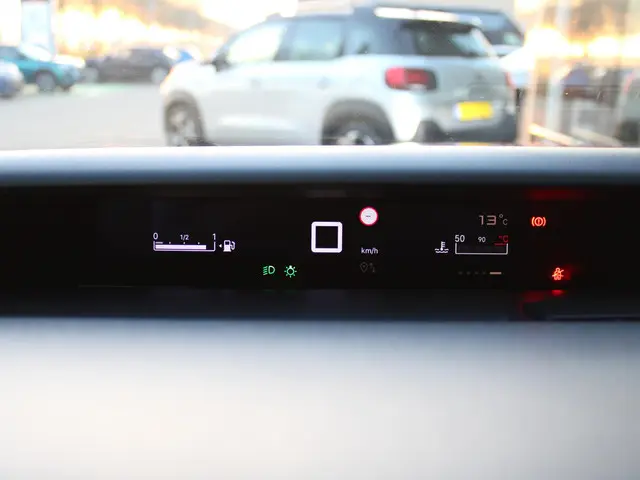 Citroën C3 Aircross 1.2 Turbo 100pk Plus 2025 Benzine 16