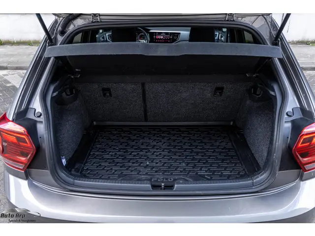 Volkswagen Polo 2.0 TSI GTI 2019 Benzine 30