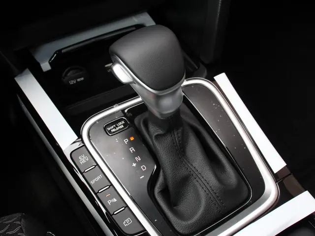 Kia XCeed 1.6 GDi PHEV DynamicLine 2025 Hybride Benzine 18