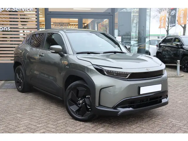 Toyota Urban Cruiser Dynamic 61 kWh 2026 Elektrisch 13