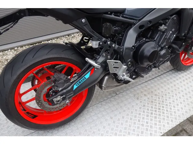Yamaha MT 09 ABS 2021 Benzine 10